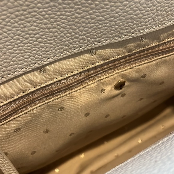 Kate Spade New York Ainslie Street Etta Bag. - Picture 8 of 16